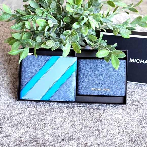 NIB-Micheal Kors Mens 3 In 1 Boxed Wallet Set Denim - Picture 2 of 10